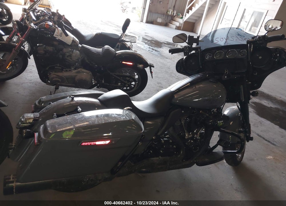 2022 HARLEY-DAVIDSON FLHXST VIN: 1HD1ABL19NB661845