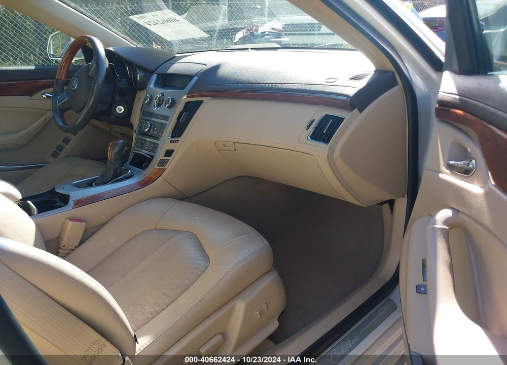 2011 CADILLAC CTS LUXURY VIN: 1G6DE5EY4B0151363