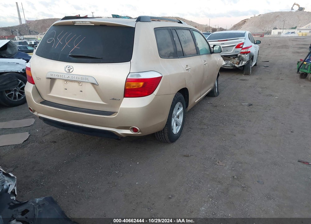 2010 TOYOTA HIGHLANDER BASE V6 VIN: 5TDBK3EH7AS012583