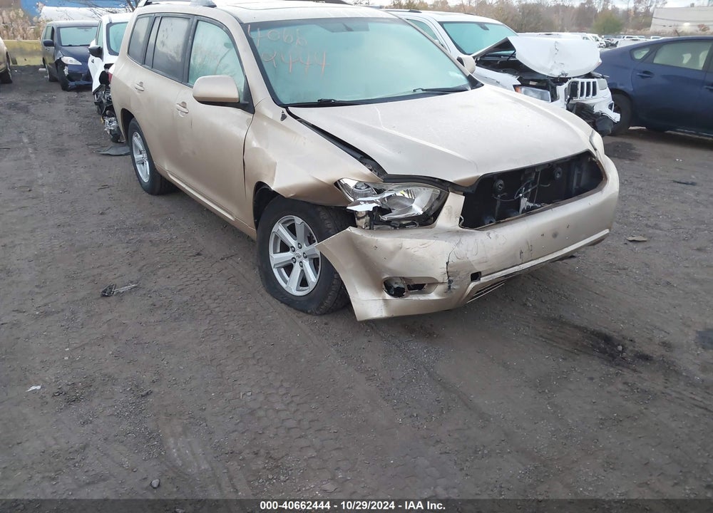 2010 TOYOTA HIGHLANDER BASE V6 VIN: 5TDBK3EH7AS012583