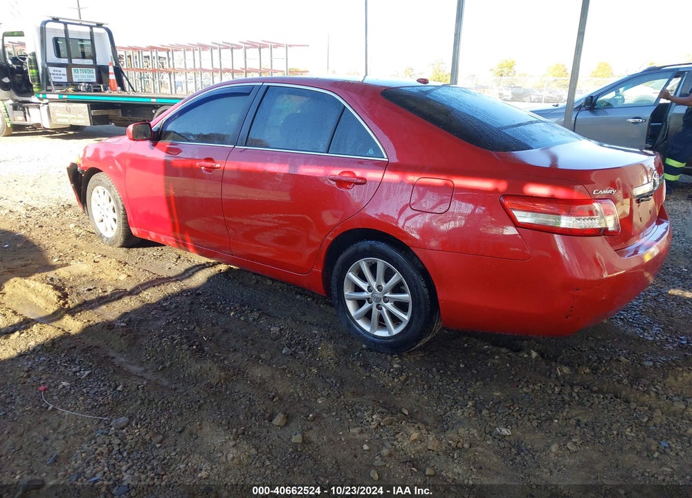 2011 TOYOTA CAMRY XLE VIN: 4T1BF3EK2BU666903