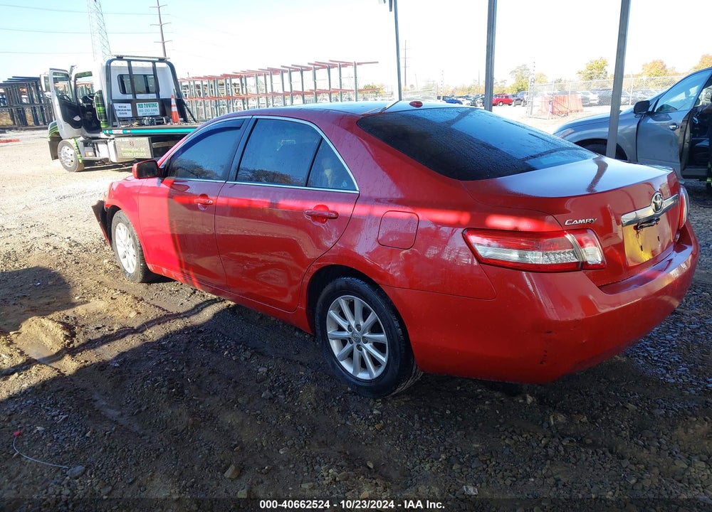 2011 TOYOTA CAMRY XLE VIN: 4T1BF3EK2BU666903
