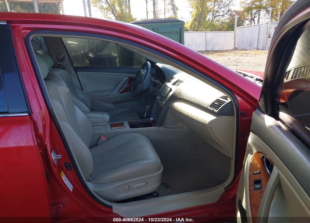 2011 TOYOTA CAMRY XLE VIN: 4T1BF3EK2BU666903