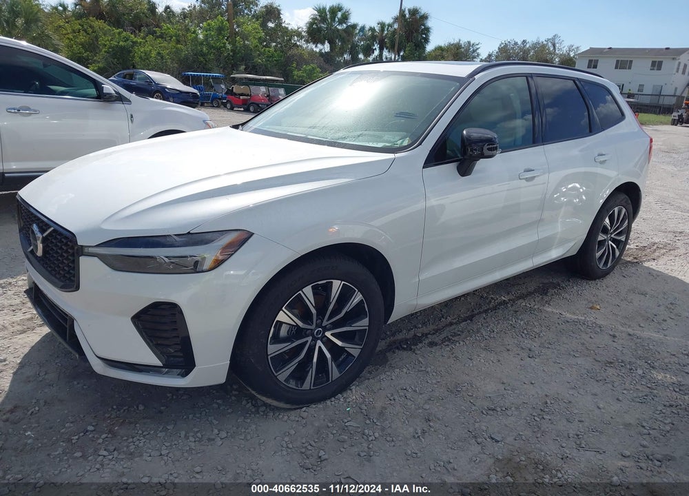 2024 VOLVO XC60 B5 CORE DARK THEME VIN: YV4L12RK2R1820711
