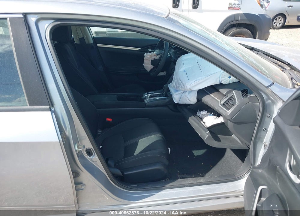 2020 HONDA CIVIC LX VIN: 2HGFC2F6XLH535802