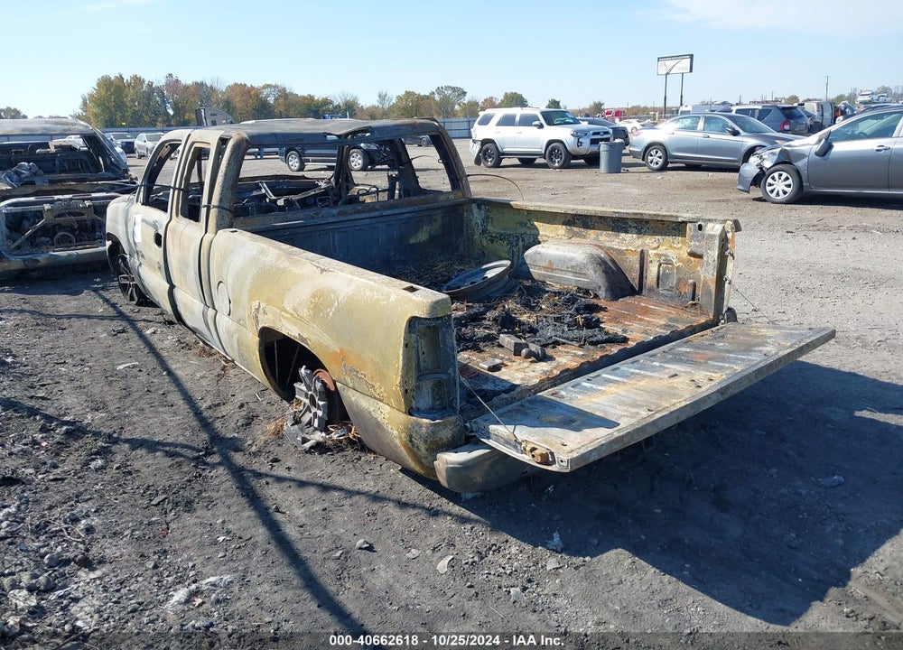 2006 CHEVROLET SILVERADO 1500 LT1 VIN: 1GCEK19B96Z118126