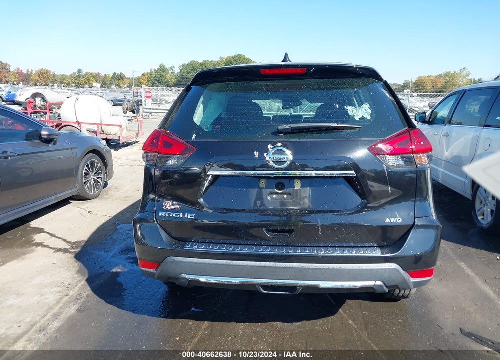 2018 NISSAN ROGUE S VIN: 5N1AT2MV3JC723253