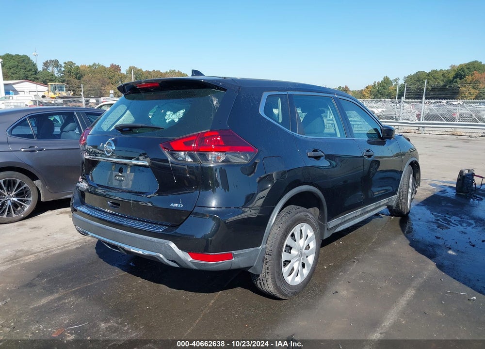 2018 NISSAN ROGUE S VIN: 5N1AT2MV3JC723253