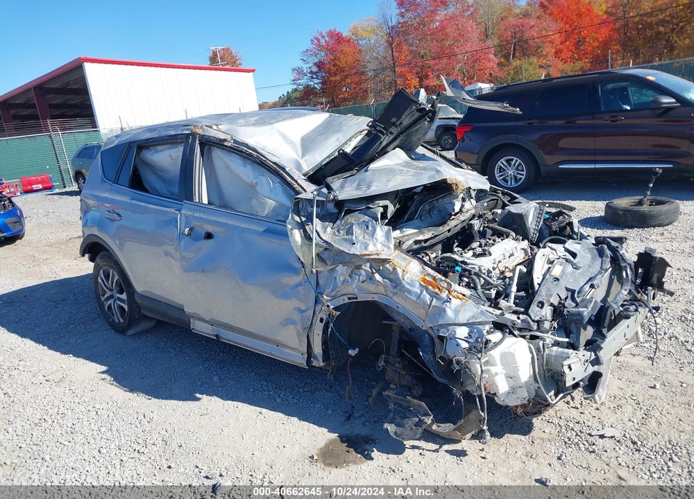 2018 TOYOTA RAV4 LE VIN: 2T3BFREV2JW771752