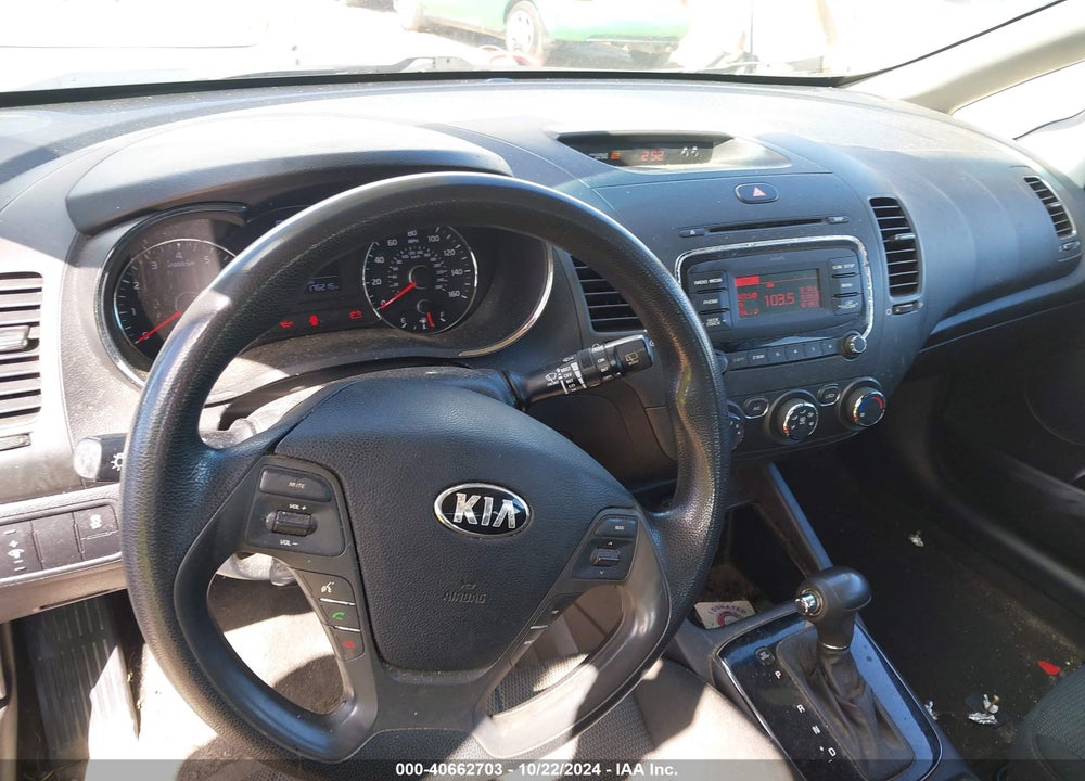 2017 KIA FORTE LX VIN: KNAFK5A87H5707811