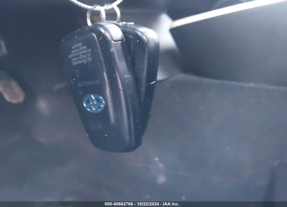 2017 TOYOTA PRIUS THREE VIN: JTDKARFU7H3539178