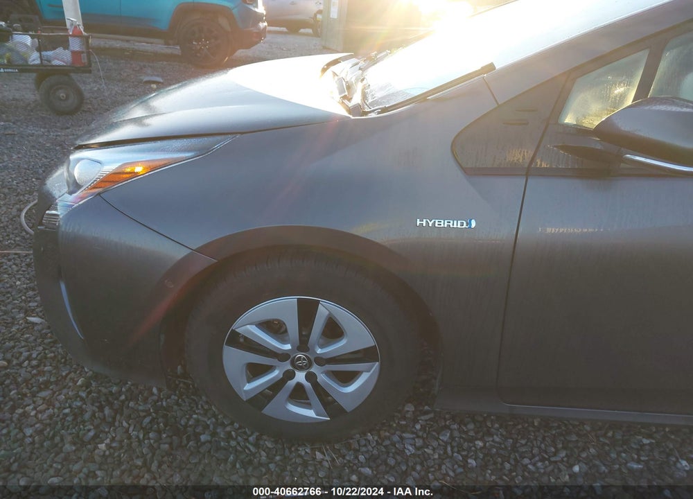2017 TOYOTA PRIUS THREE VIN: JTDKARFU7H3539178