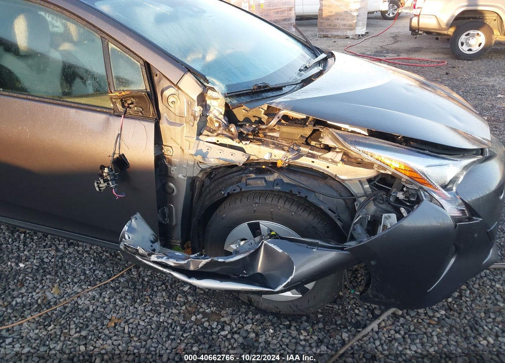 2017 TOYOTA PRIUS THREE VIN: JTDKARFU7H3539178