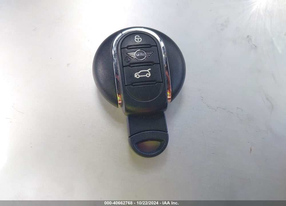 2022 MINI CONVERTIBLE COOPER S VIN: WMW43DL00N3P21577