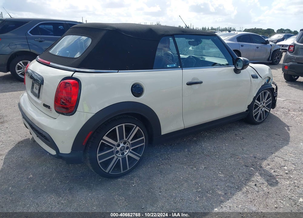 2022 MINI CONVERTIBLE COOPER S VIN: WMW43DL00N3P21577