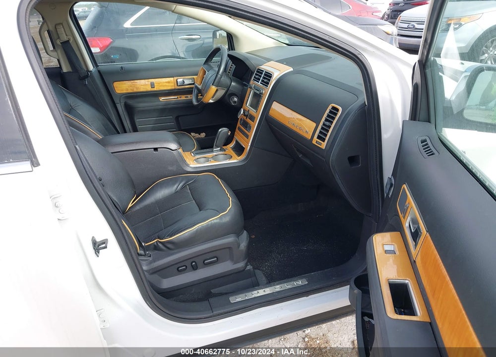 2010 LINCOLN MKX VIN: 2LMDJ8JCXABJ31538