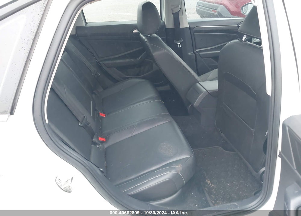 2019 VOLKSWAGEN JETTA 1.4T SEL VIN: 3VWE57BU8KM106614