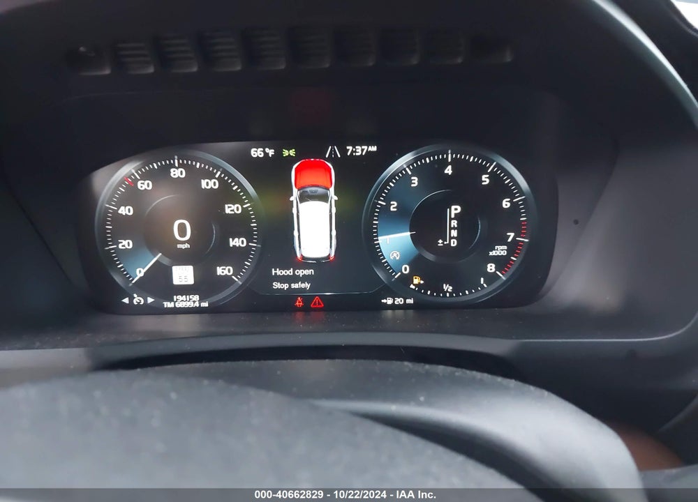 2016 VOLVO XC90 T6 INSCRIPTION VIN: YV4A22PL8G1025711