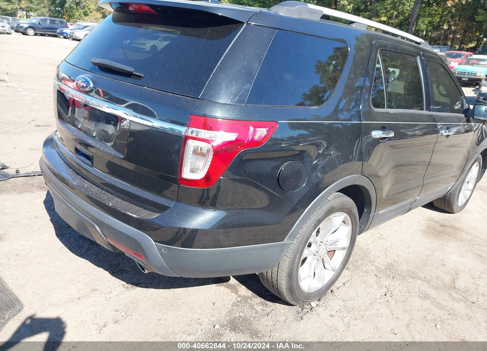 2014 FORD EXPLORER XLT VIN: 1FM5K7D82EGB07425