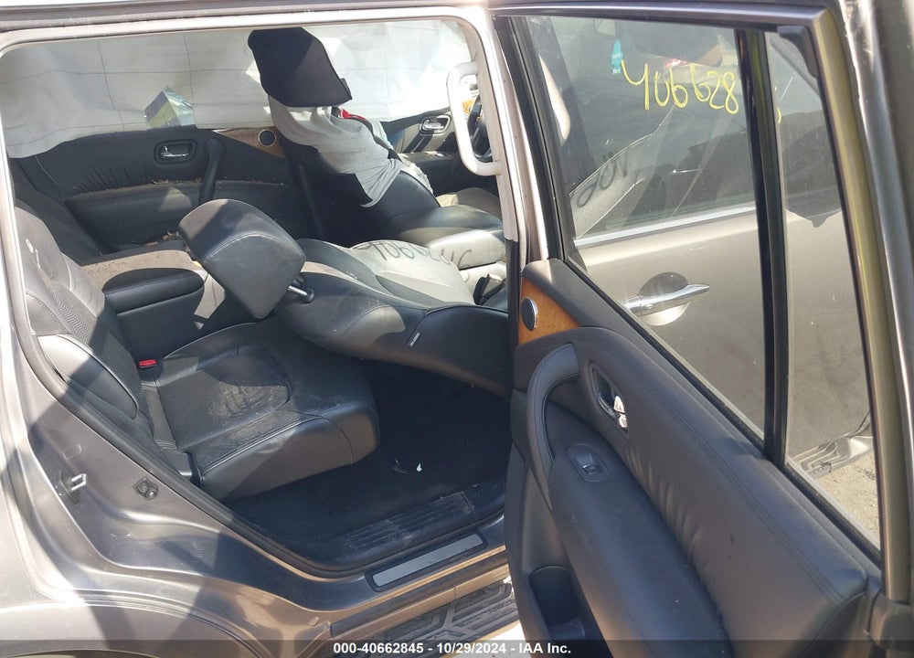 2013 INFINITI QX56 VIN: JN8AZ2NE6D9040437