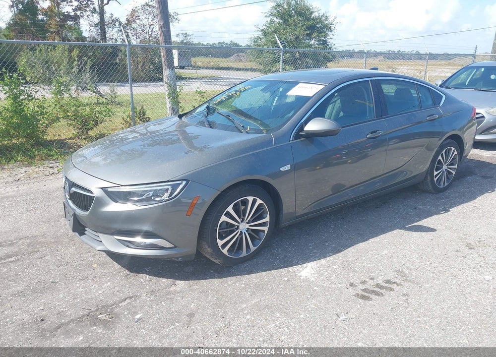 2018 BUICK REGAL SPORTBACK VIN: W04GP6SX6J1089165