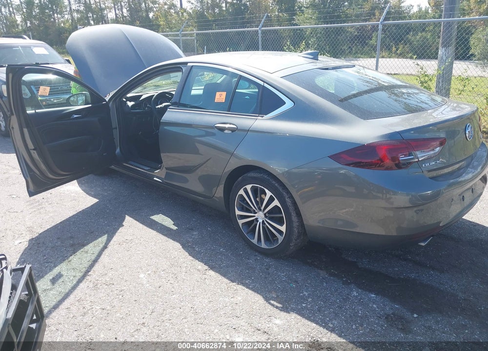 2018 BUICK REGAL SPORTBACK VIN: W04GP6SX6J1089165