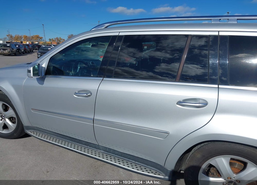 2011 MERCEDES-BENZ GL 450 4MATIC VIN: 4JGBF7BE9BA688808