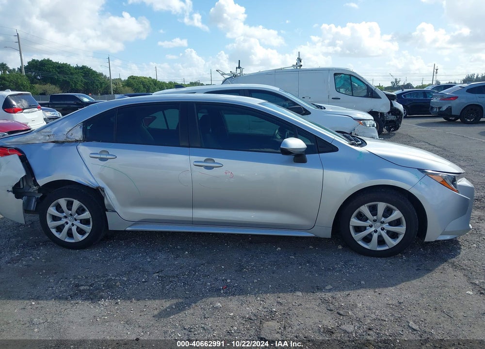 2021 TOYOTA COROLLA LE VIN: JTDEPMAE8MJ118428