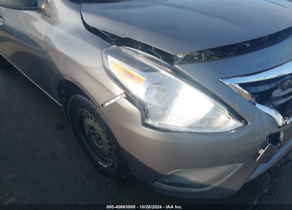 2018 NISSAN VERSA VIN: 3N1CN7AP2JL817450