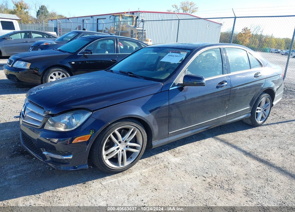 2013 MERCEDES-BENZ C 300 LUXURY 4MATIC/SPORT 4MATIC VIN: WDDGF8AB8DR258060