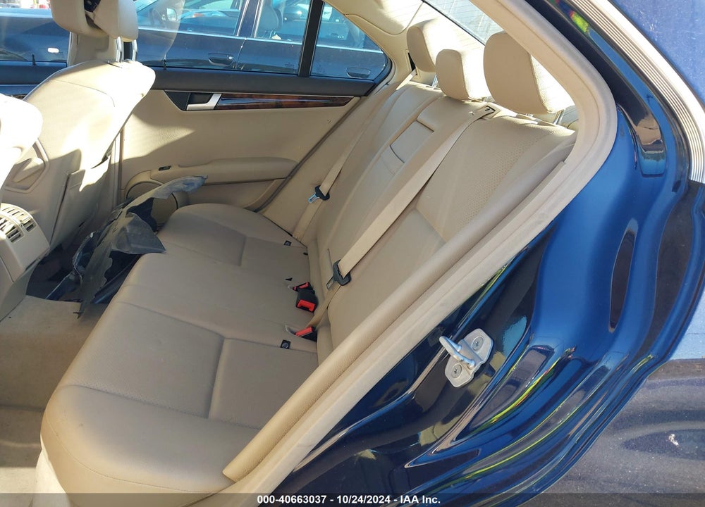 2013 MERCEDES-BENZ C 300 LUXURY 4MATIC/SPORT 4MATIC VIN: WDDGF8AB8DR258060
