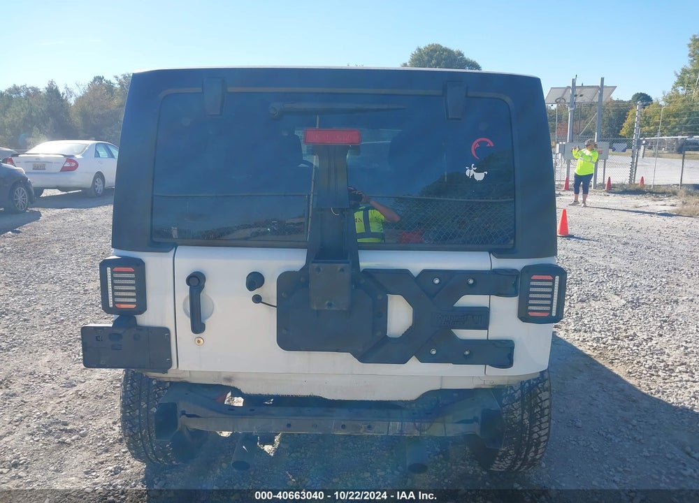 2014 JEEP WRANGLER UNLIMITED WILLYS WHEELER VIN: 1C4BJWDGXEL245698