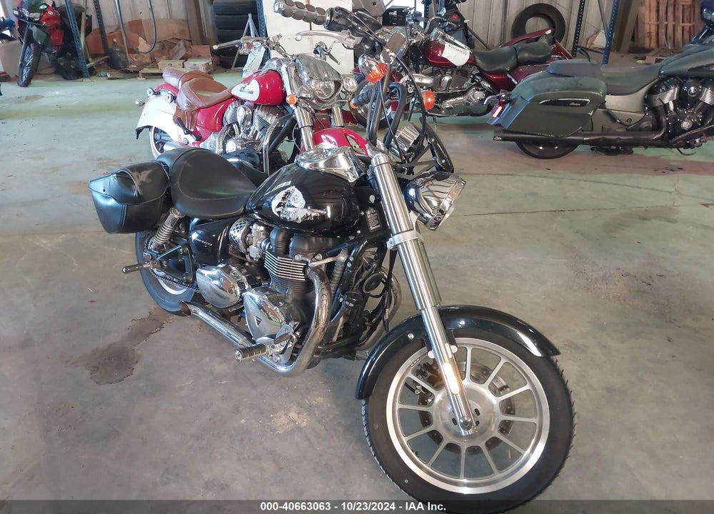 2010 TRIUMPH MOTORCYCLE AMERICA VIN: SMT905RN3AT424986