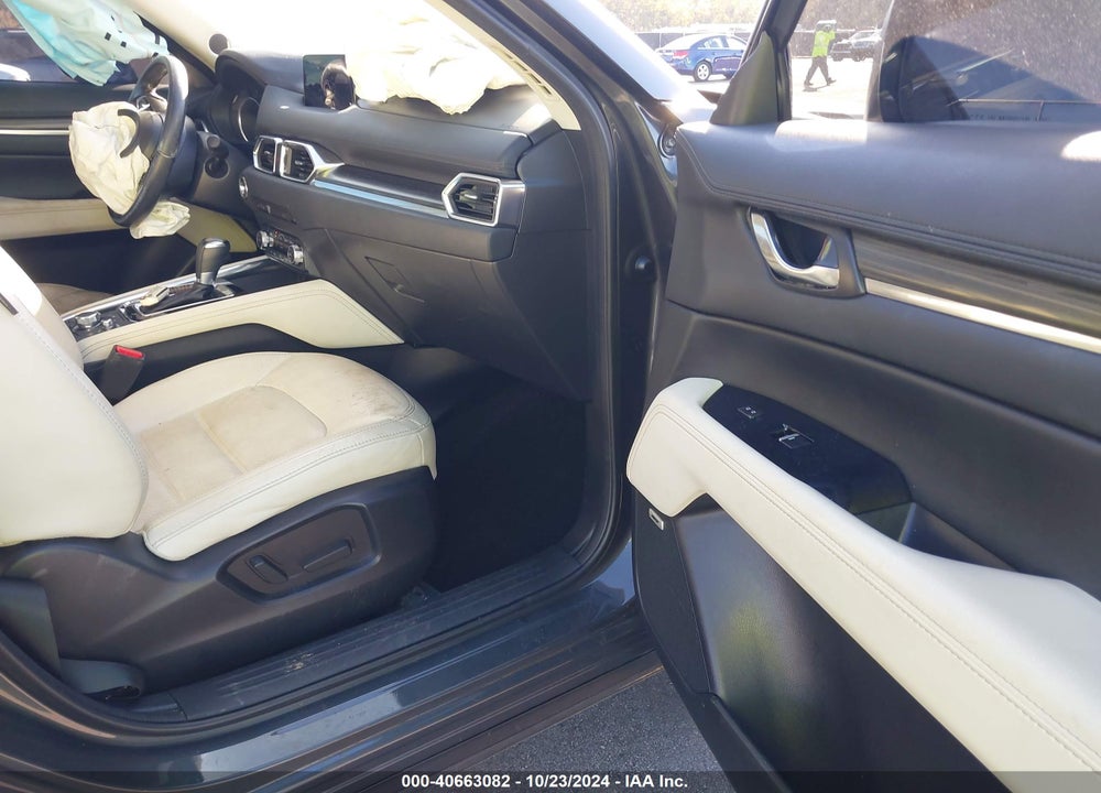 2018 MAZDA CX-5 GRAND TOURING VIN: JM3KFBDM4J0308930