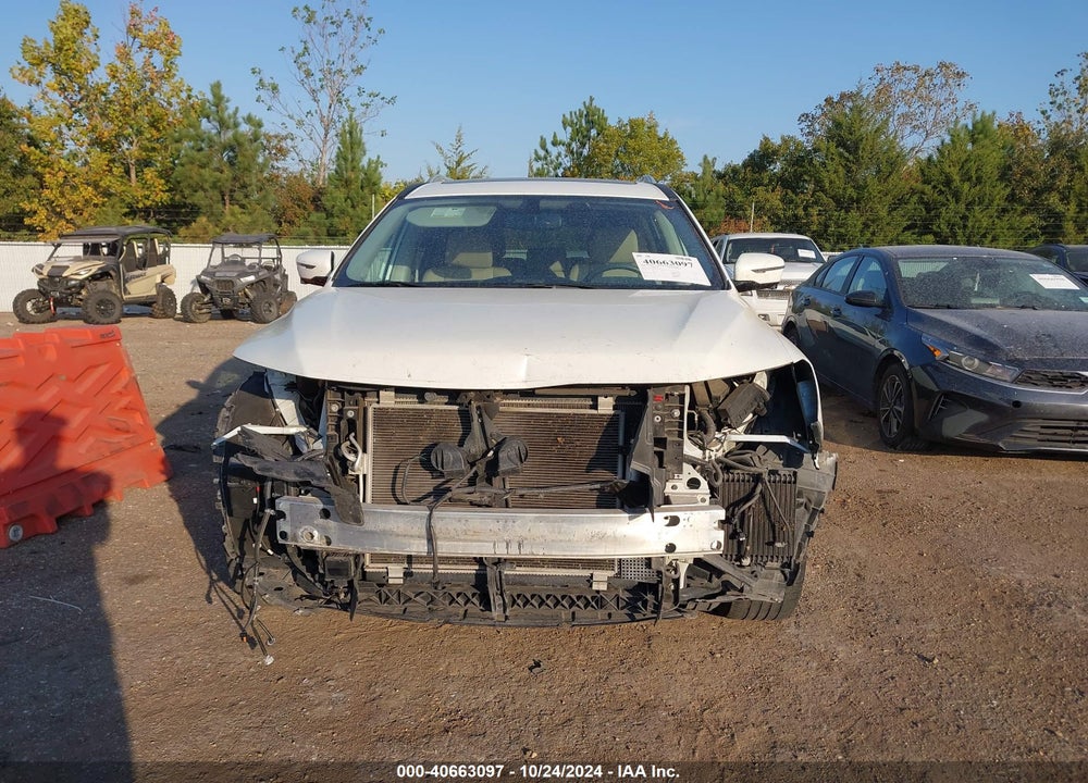 2017 NISSAN PATHFINDER PLATINUM VIN: 5N1DR2MN4HC616895