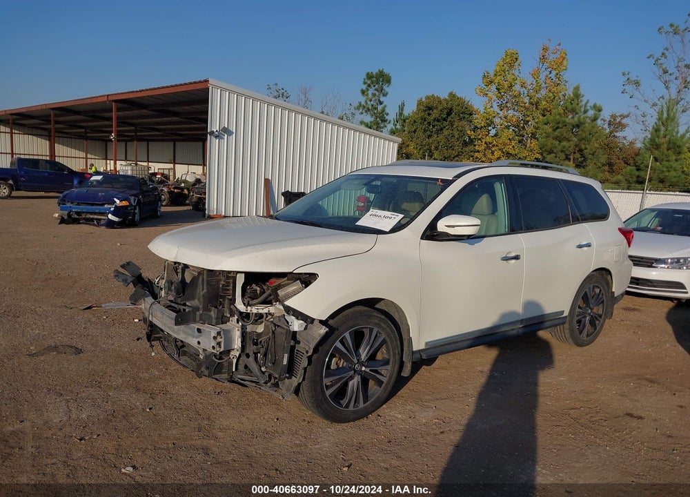 2017 NISSAN PATHFINDER PLATINUM VIN: 5N1DR2MN4HC616895