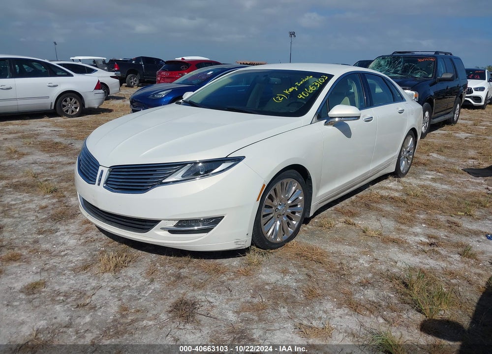 2013 LINCOLN MKZ VIN: 3LN6L2GK9DR811303
