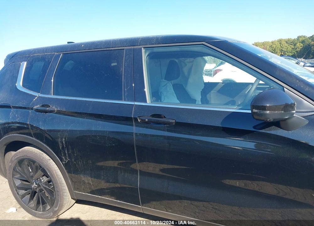 2024 MITSUBISHI OUTLANDER SE 2.5 2WD/SE BLACK EDITION S-AWC/SE BLACK EDITION W/PANO ROOF VIN: JA4J3VA81RZ028728