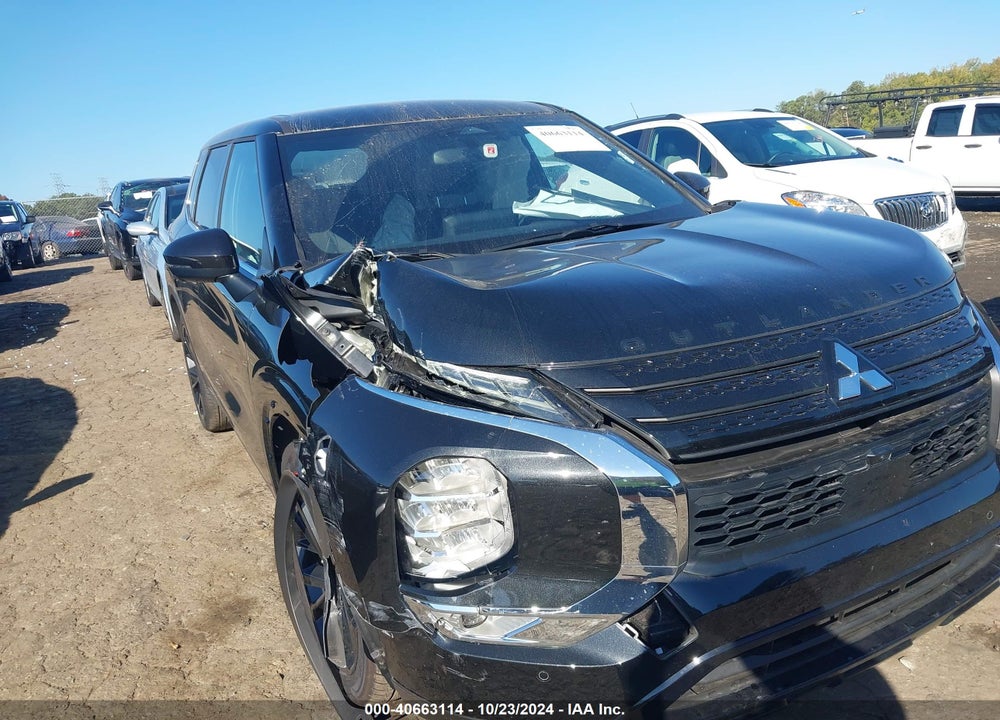 2024 MITSUBISHI OUTLANDER SE 2.5 2WD/SE BLACK EDITION S-AWC/SE BLACK EDITION W/PANO ROOF VIN: JA4J3VA81RZ028728