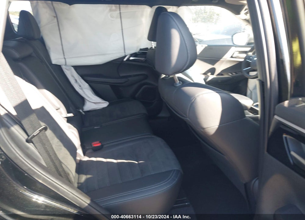 2024 MITSUBISHI OUTLANDER SE 2.5 2WD/SE BLACK EDITION S-AWC/SE BLACK EDITION W/PANO ROOF VIN: JA4J3VA81RZ028728