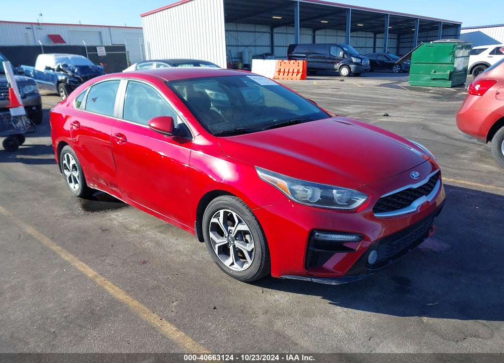 2019 KIA FORTE LXS VIN: 3KPF24AD7KE083191