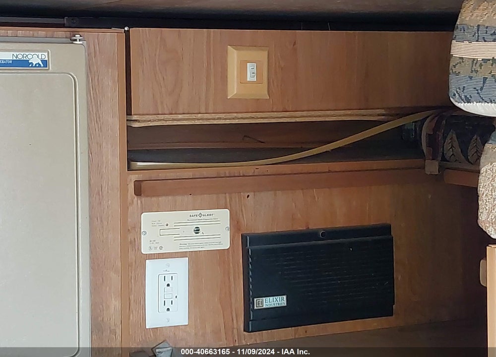 2006 JAYCO POP-UP CAMPER VIN: 1UJAJ01G461BD0281