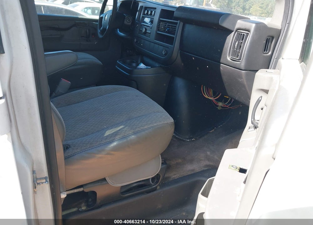 2010 CHEVROLET EXPRESS 3500 LT VIN: 1GA2G1DG5A1162440