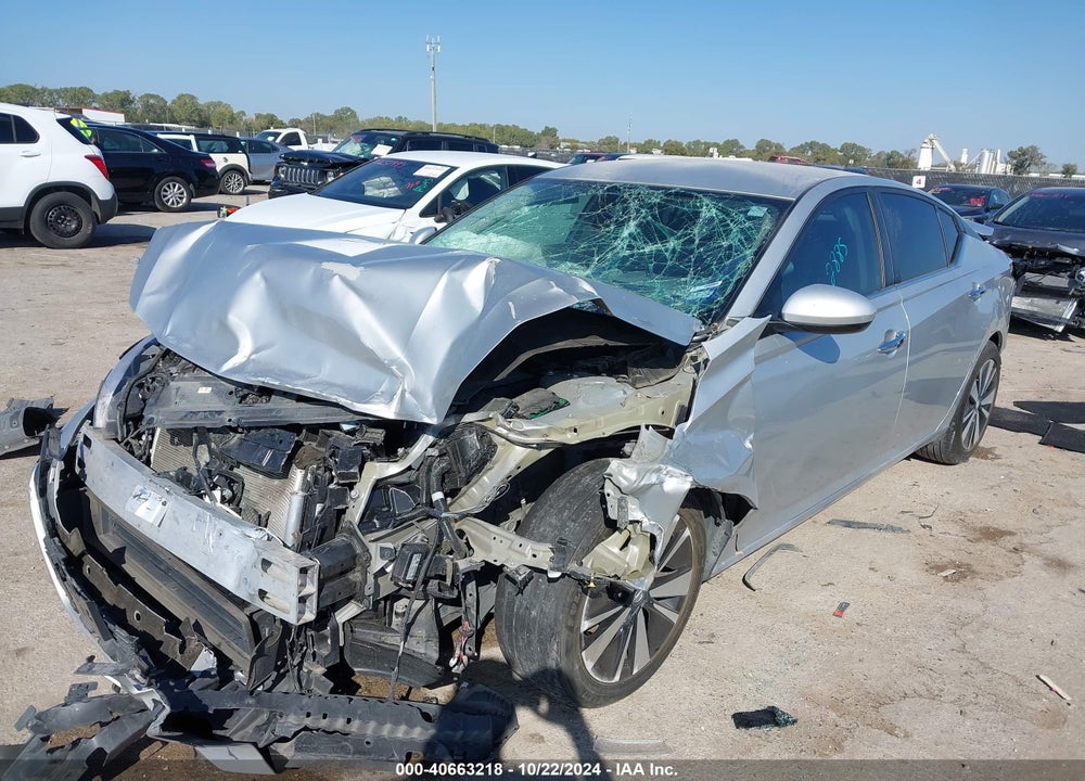 2022 NISSAN ALTIMA SV FWD VIN: 1N4BL4DV4NN400706