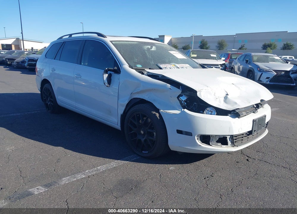 2014 VOLKSWAGEN JETTA SPORTWAGEN 2.0L TDI VIN: 3VWML7AJ2EM622190
