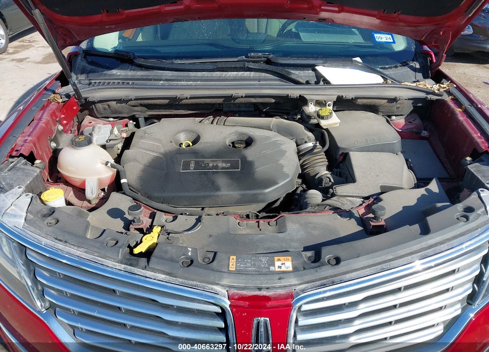 2018 LINCOLN MKC SELECT VIN: 5LMCJ2C91JUL19538