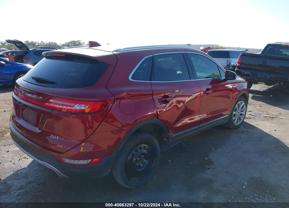 2018 LINCOLN MKC SELECT VIN: 5LMCJ2C91JUL19538