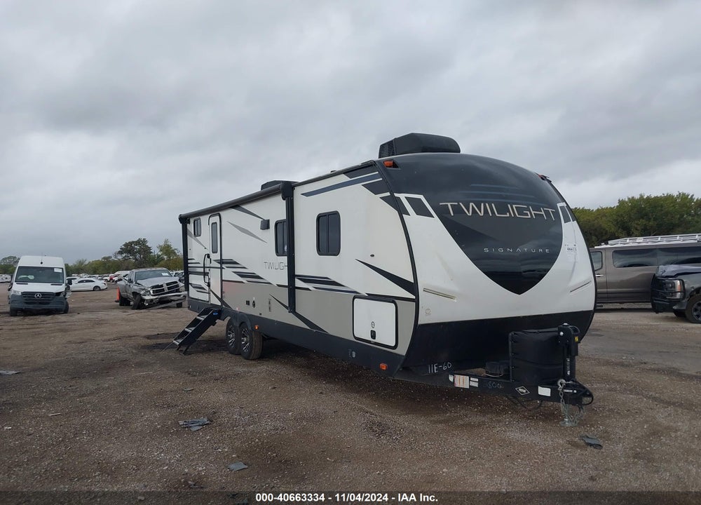 2022 CRUISER TWILIGHT SIGNATURE VIN: 5RXPB332XN1490372