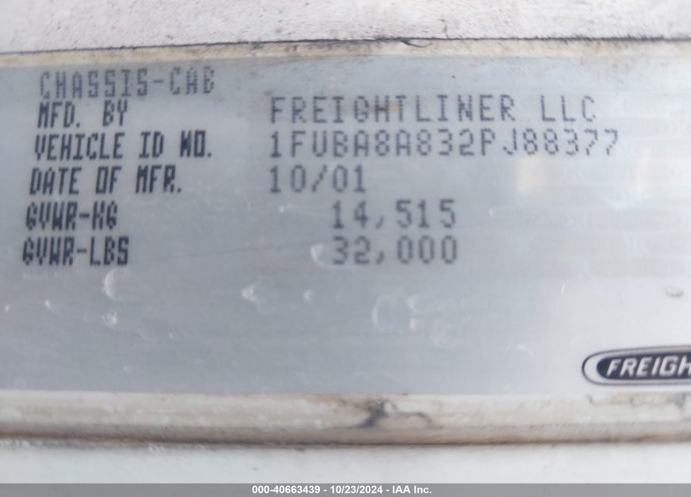 2002 FREIGHTLINER CONVENTIONAL ST112 VIN: 1FUBA8A832PJ88377