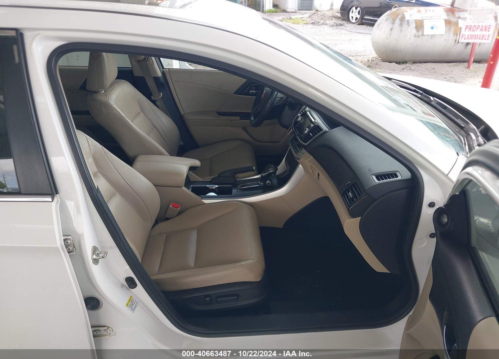 2013 HONDA ACCORD EX-L VIN: 1HGCR2F80DA113055